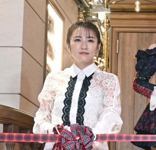 AKB48初代総監督の高橋みなみ、劇場リニューアルセレモニー参加し「AKB48最高」
