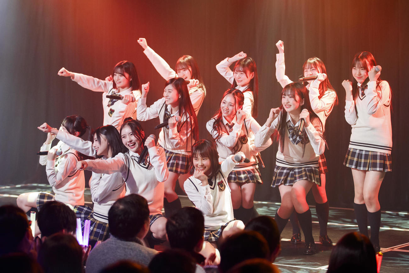 元日恒例の新春公演を行ったメンバー（C）NMB48