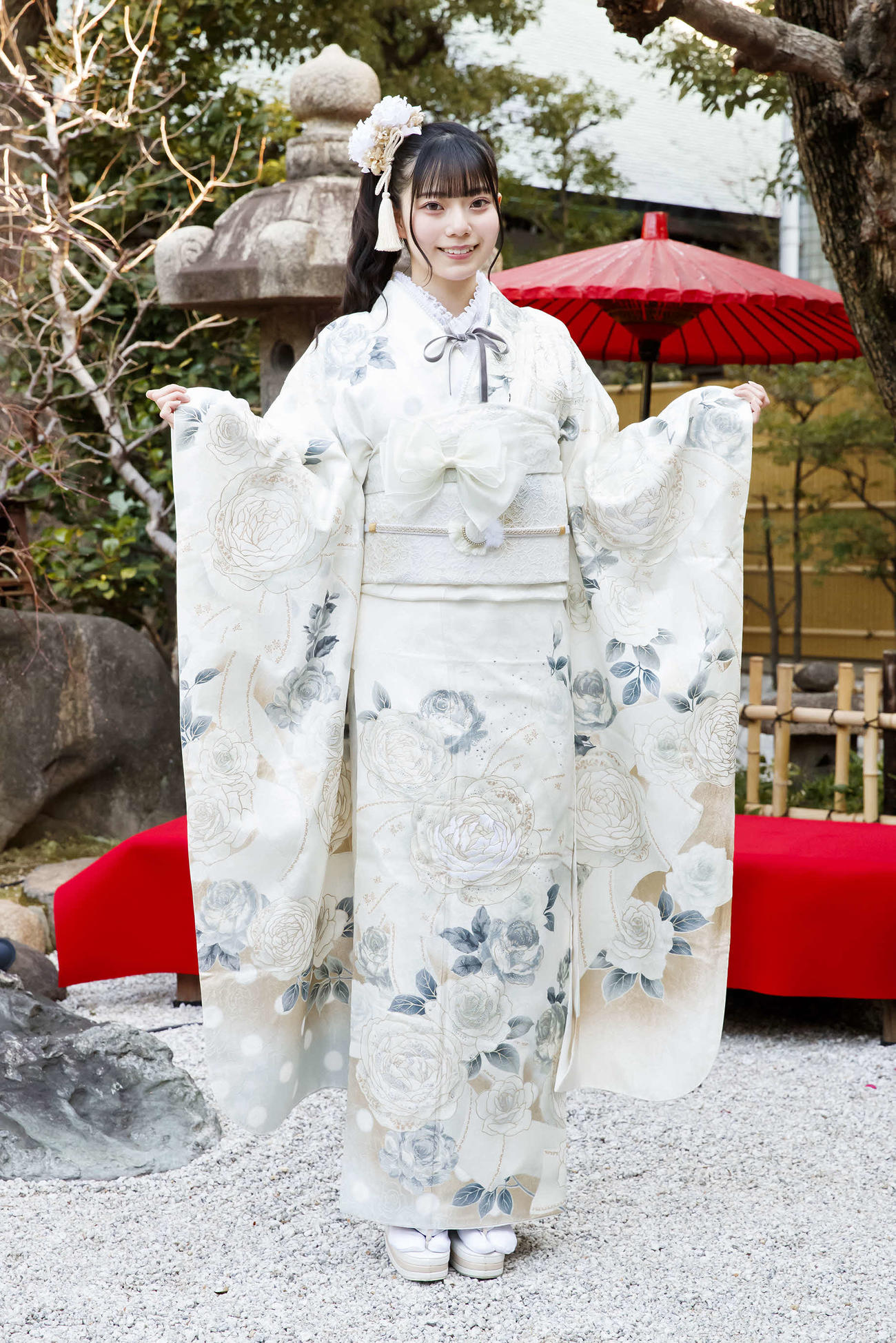 成人式を迎えたNMB48西島梨央（C）NMB48