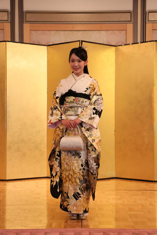 「SKE48　二十歳のつどい」に参加したSKE48篠原京香（C）2025 Zest，Inc．