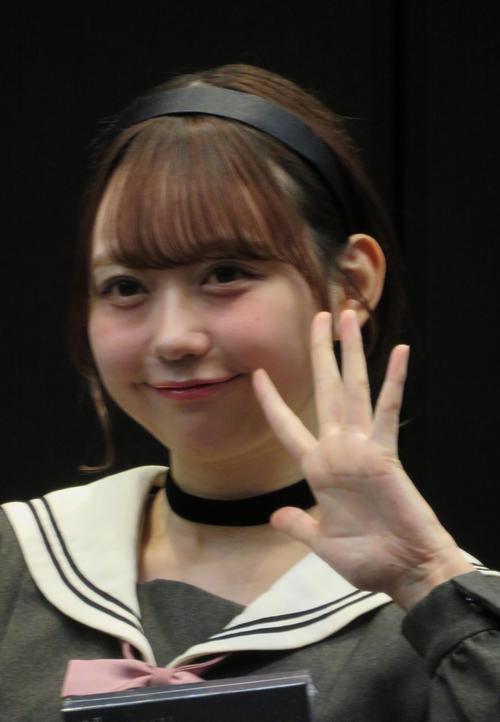 【希少】星よりのことづて 山崎圭 ハードカバー これぞAKB48の伝統か、佐藤綺星、伊藤百花、大盛真歩、山﨑空に礼儀の