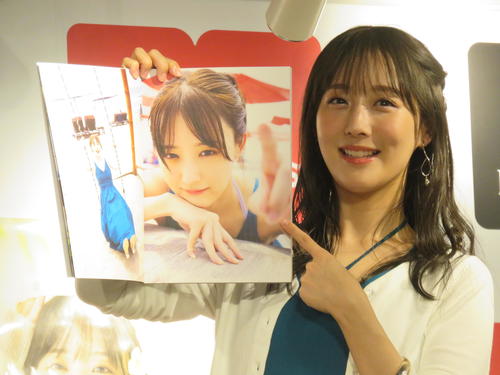 SKE鎌田菜月が写真集、赤ランジェリー姿を上村亜柚香に「こんなの知ら