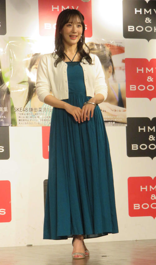 SKE鎌田菜月が写真集、赤ランジェリー姿を上村亜柚香に「こんなの知ら