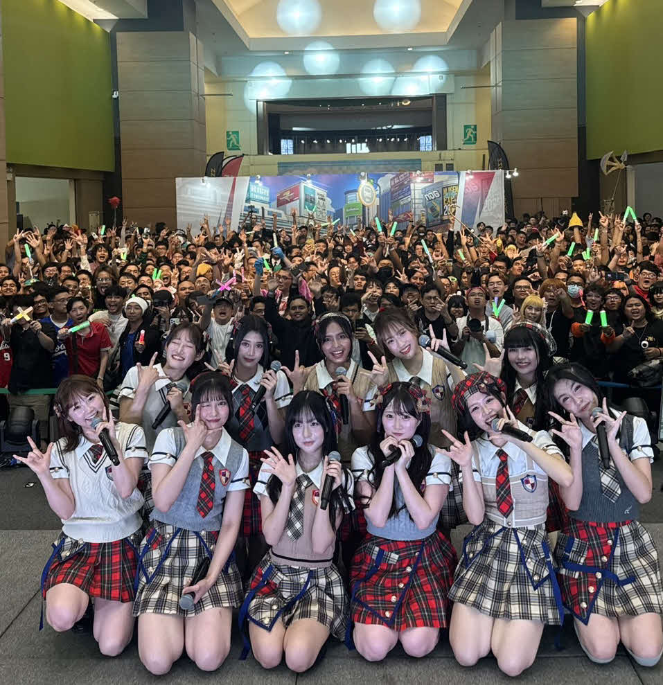 クアラルンプールで行われたアニメ・コミック・ゲームなどの日本文化を体験できる展示会イベント「Nijigen Expо」に出演したKLP48