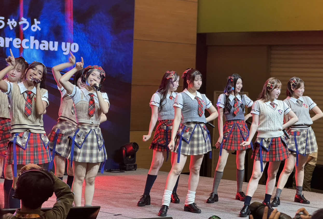 クアラルンプールで行われたアニメ・コミック・ゲームなどの日本文化を体験できる展示会イベント「Nijigen Expо」に出演したKLP48