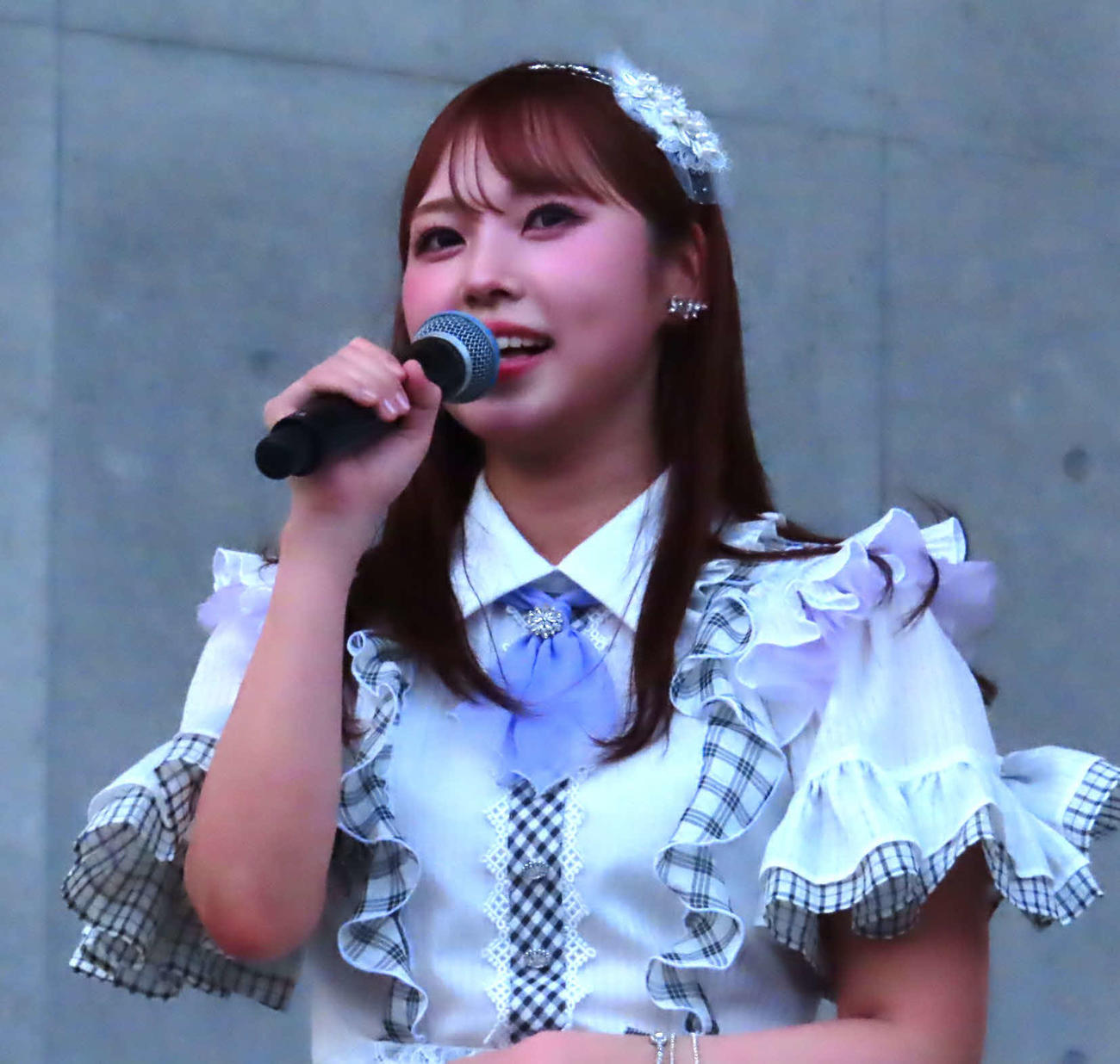 「半袖天使」発売記念ミニライブでファンへ感謝を伝える山内祐奈