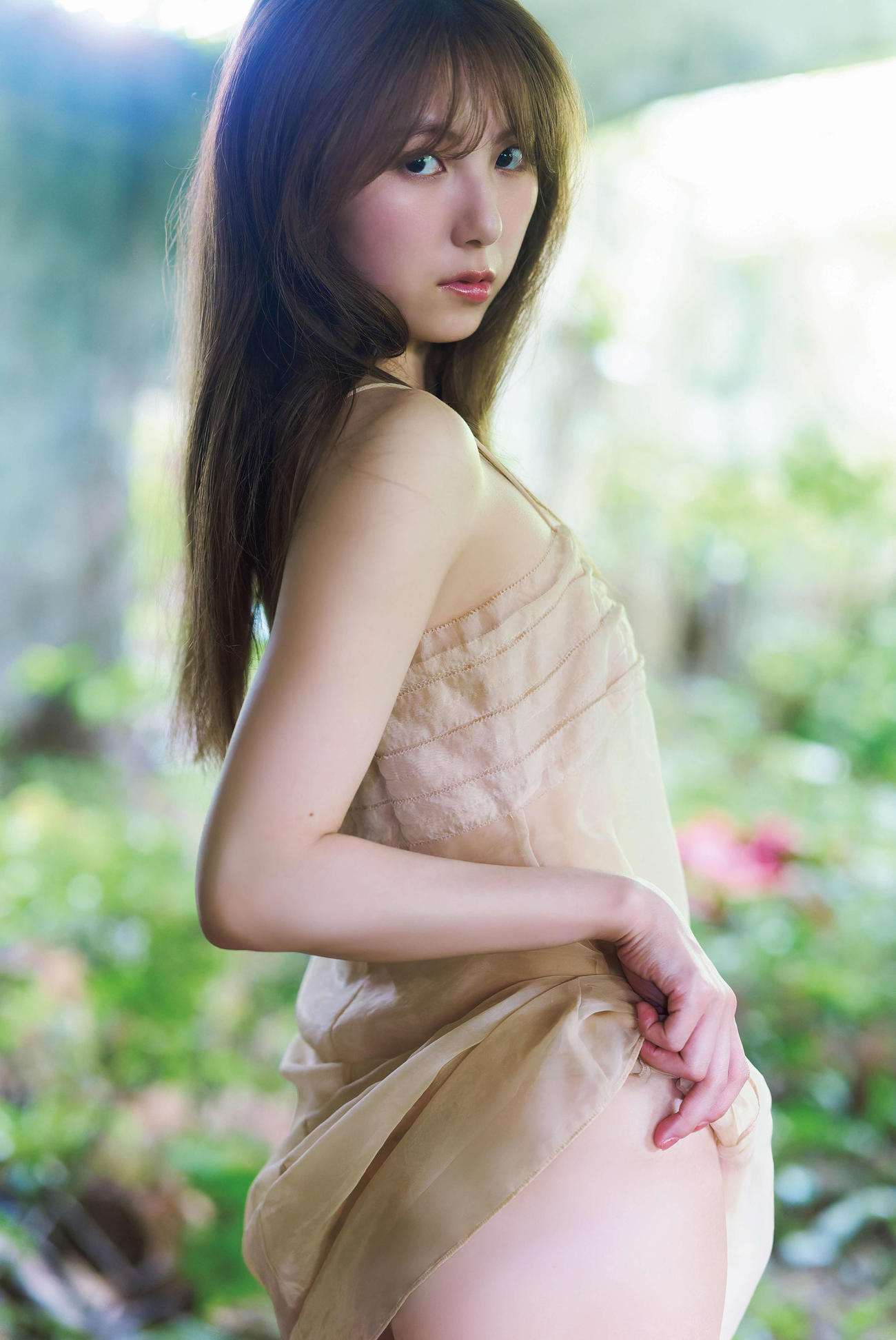 SKE48菅原茉椰セカンド写真集「Opportunity」収録カット（撮影・藤原宏）