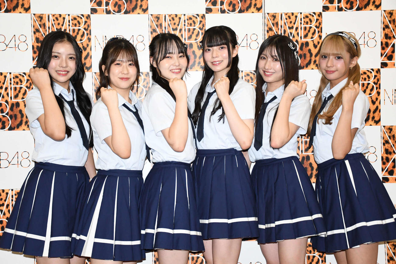 NMB48の新キャプテンに立候補した、左から三鴨くるみ、西田帆花、中川朋香、西島梨央、塩月希依音、池田典愛（撮影・阪口孝志）