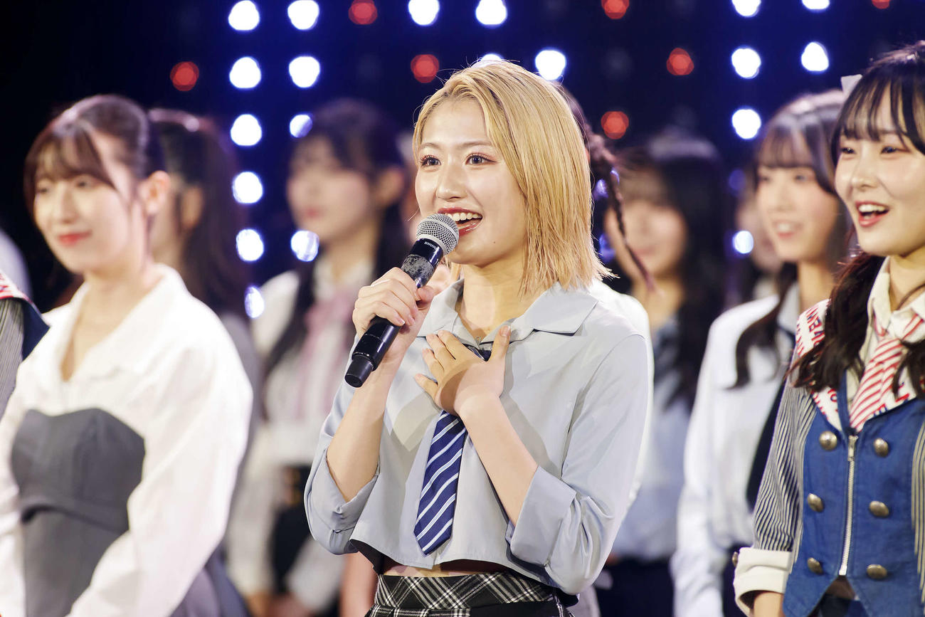 NMB48の3代目キャプテンに選ばれた塩月希依音（C）NMB48