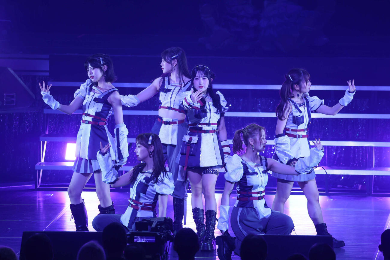 「SKE48 17th Anniversary Festival 2025」でパフォーマンスするユニットOneGem　（C）2025 Zest，Inc．
