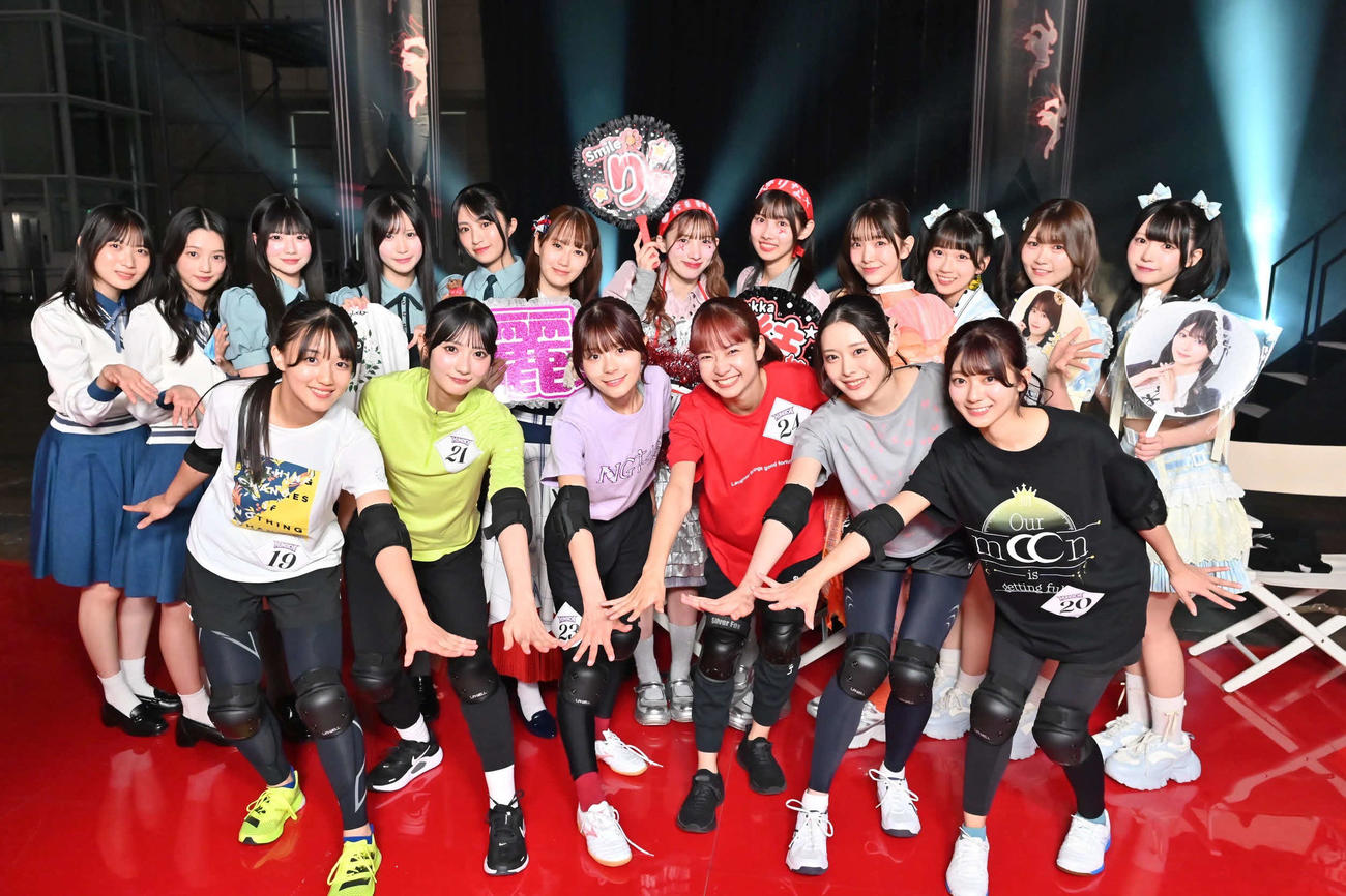 「KUNOICHI 2025秋」に出場するアイドルたち（前列）　（C）TBS