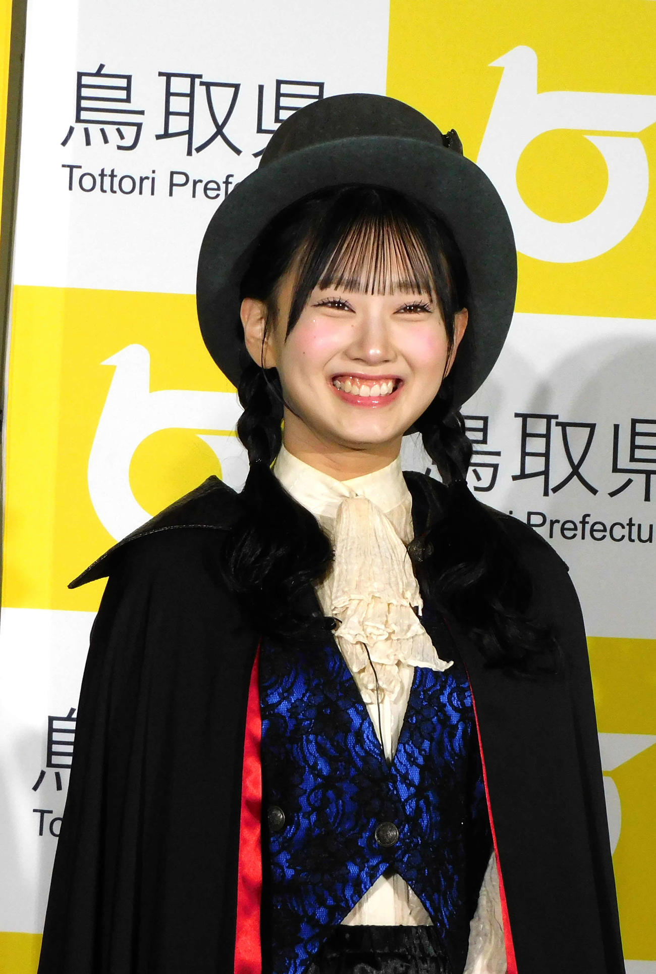「鳥取ハロウィン楽しみ大使」就任発表会に出席し笑顔を見せたAKB48徳永羚海（撮影・寺本吏輝）