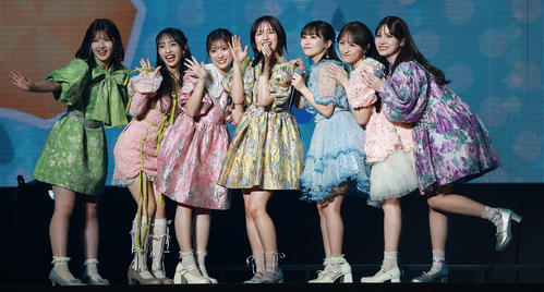 篠田麻里子が14年前リリースのシングルでセンターに 「つぶすつもりで