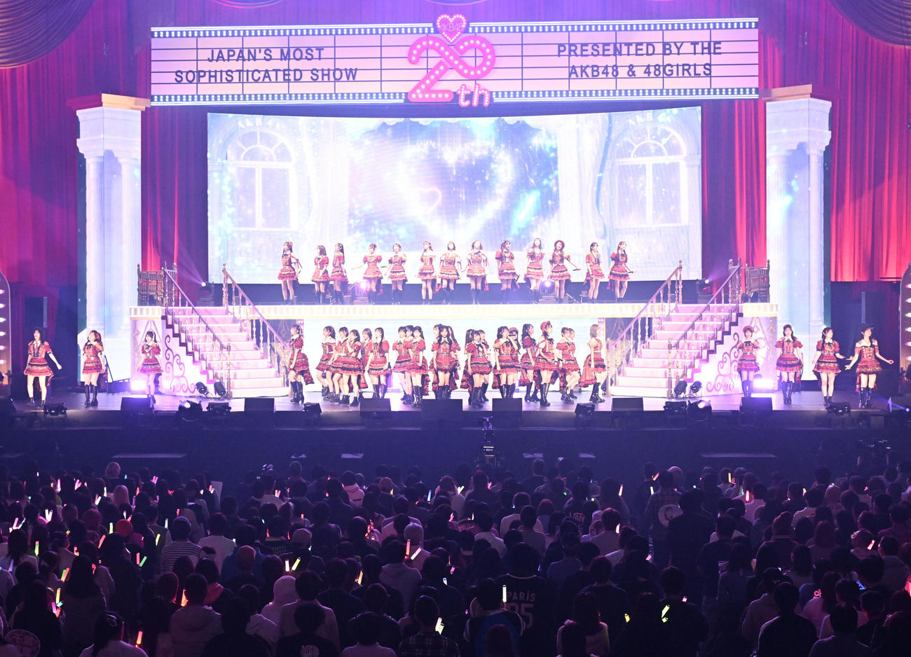 最終日を迎えたAKB48「20周年記念ライブツアーPart2」（撮影・千葉一成）