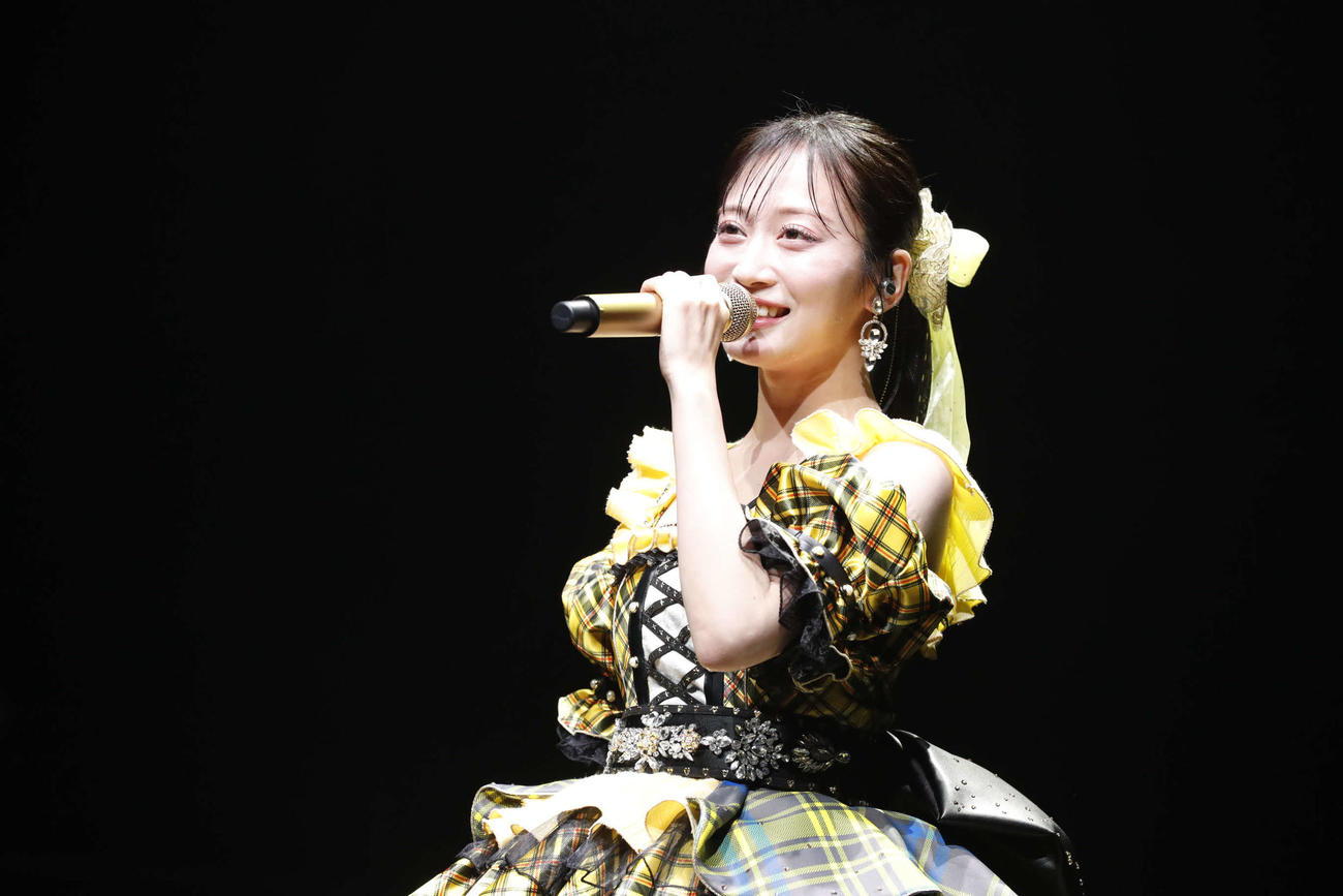 卒業コンサートを開催したNMB48川上千尋（C）NMB48