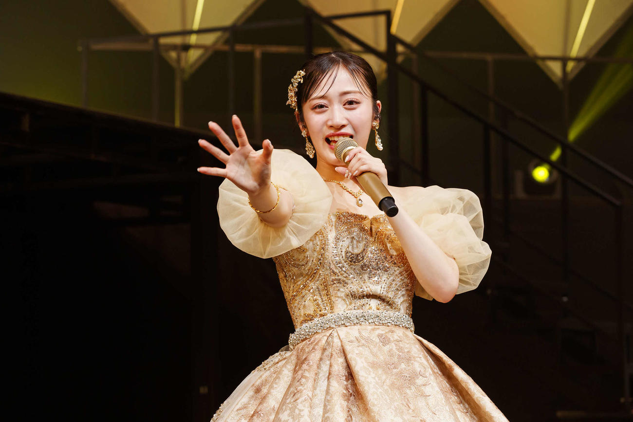 卒業コンサートを開催したNMB48川上千尋（C）NMB48
