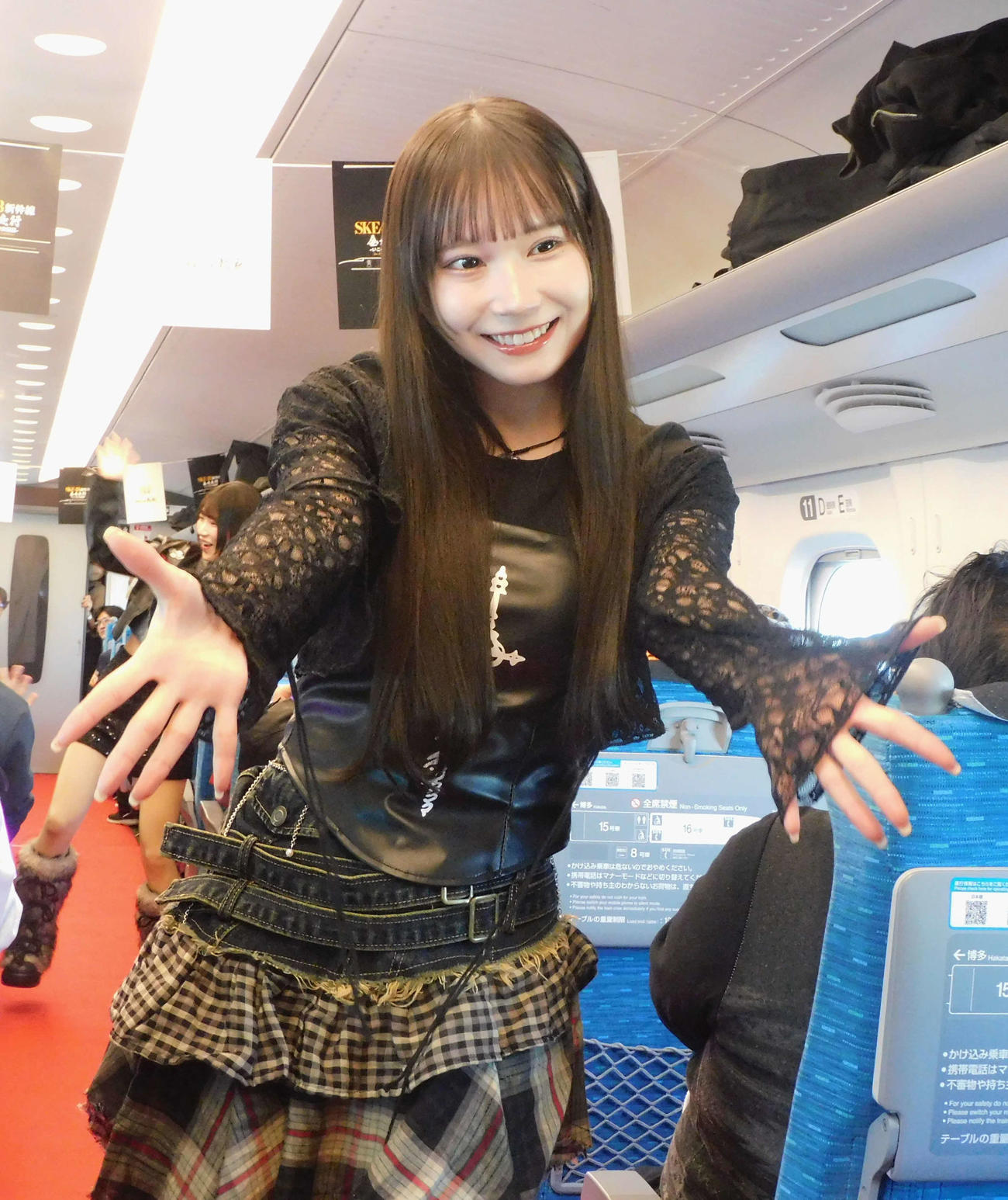 「SKE48新幹線全力走行－いこーぜ!!!衣装展－」に参加したSKE48大村杏（撮影・寺本吏輝）