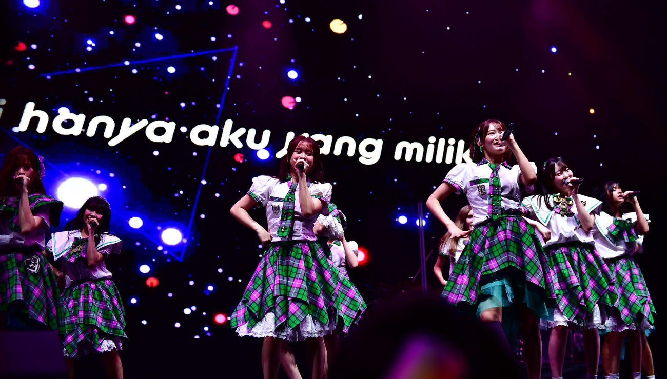 マレーシアで行われた音楽イベント「Anime Fantasia」に出演したKLP48（撮影・松尾幸之介）