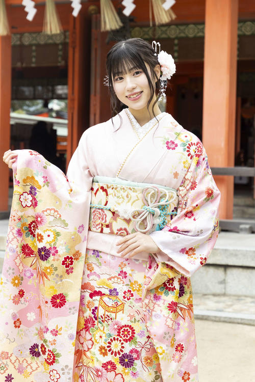 「はたちのつどい」に参加したHKT48山川万里愛（（C）Mercury）