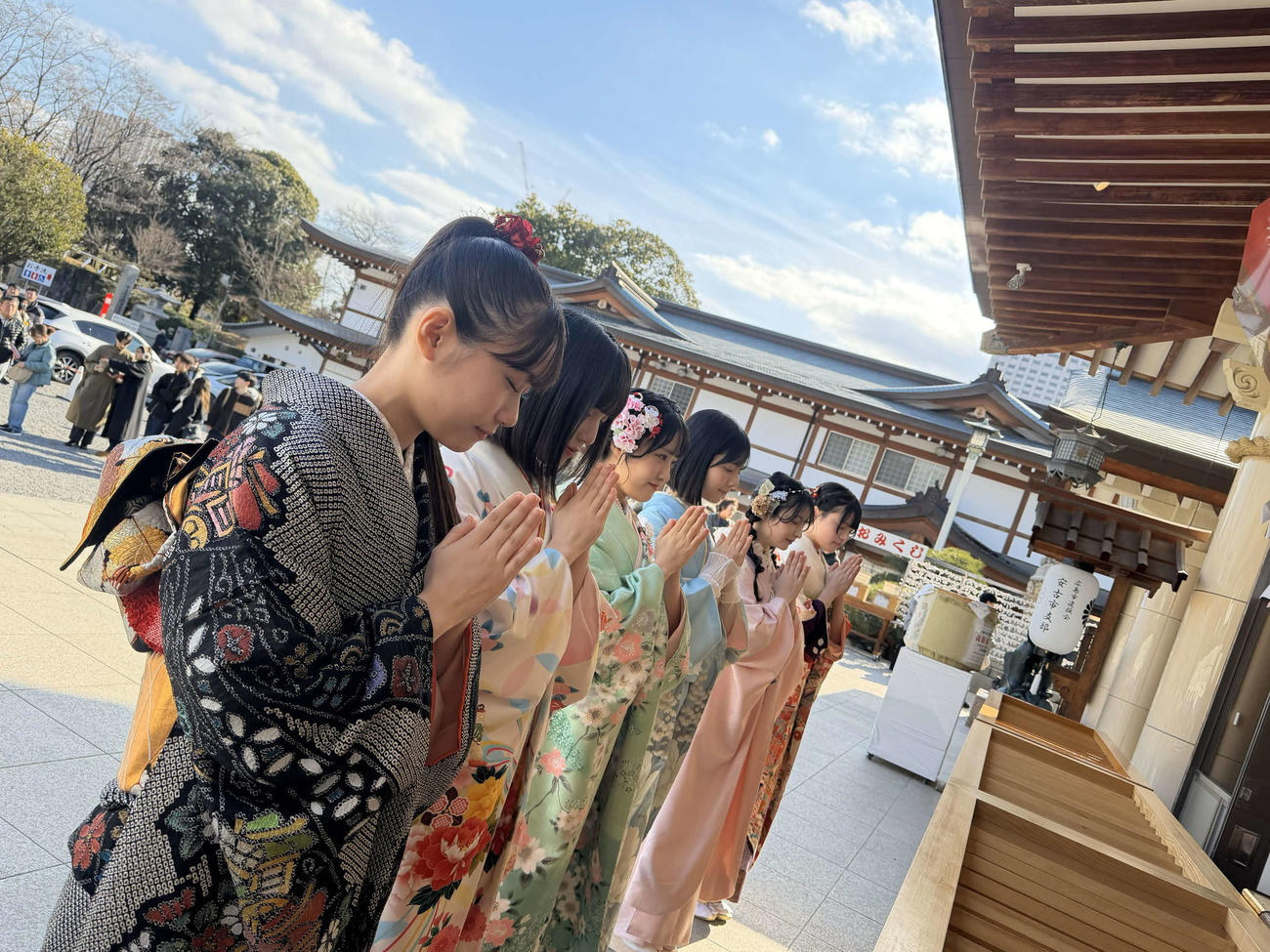 成人奉告祭に参加したSTU48（（C）STU）