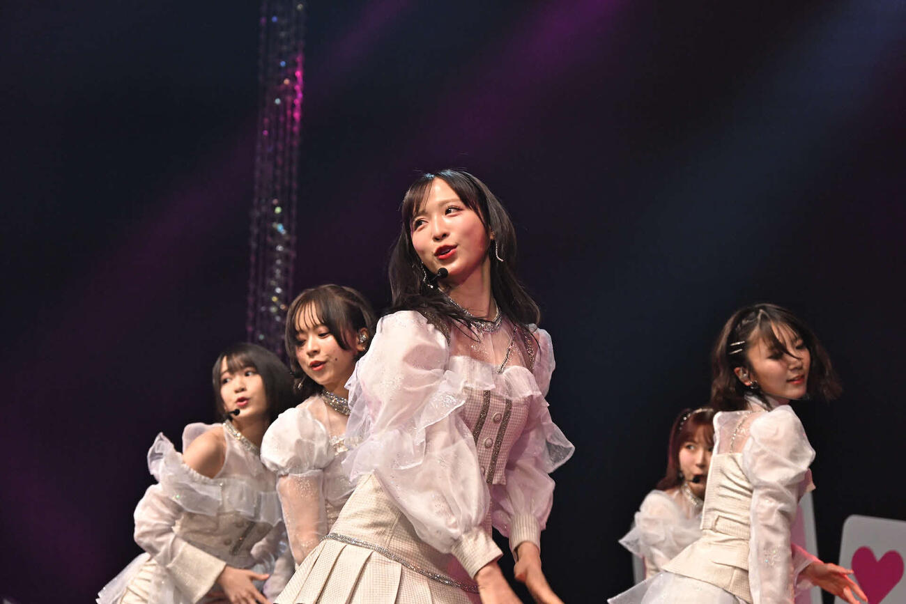AKB48のどっぼーん！ひとりじめ！5周年記念ライブ！を行ったAKB48