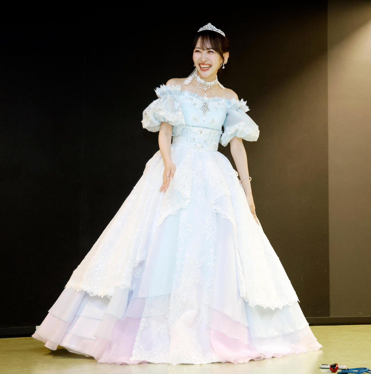 STU48石田千穂卒業コンサート　終了後、囲み取材に応じ、笑顔を見せる石田千穂（撮影・山本朝陽）