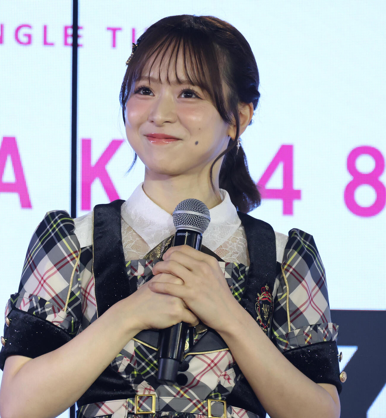 「AKB48秋コンサート・コンセプト発表会」に参加したAKB48倉野尾成美（撮影・中島郁夫）