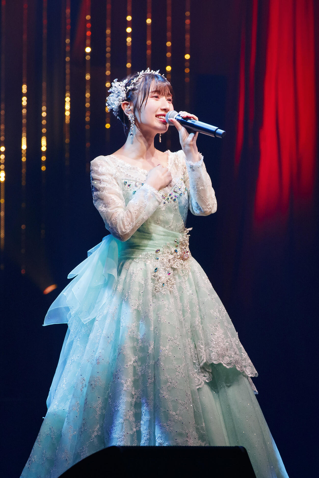 卒業コンサート「そして最後のページには」を開催したNMB48安部若菜（C）NMB48