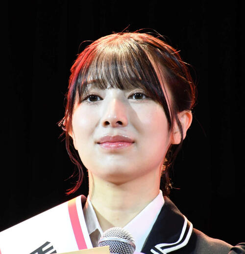 NMB48安部若菜が卒業公演「8年半、私のアイドル人生を見守ってくれてありがとう」