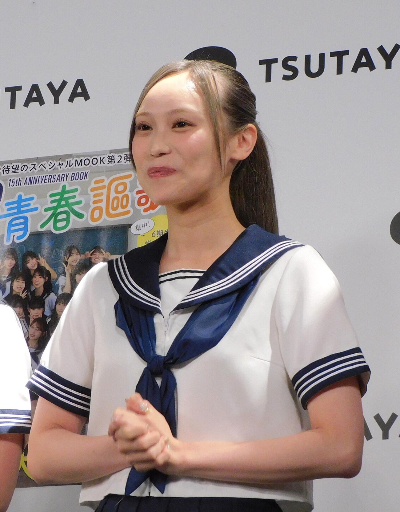 「HKT48 15th ANNIVERSARY BOOK　青春謳歌！」に登壇した豊永阿紀