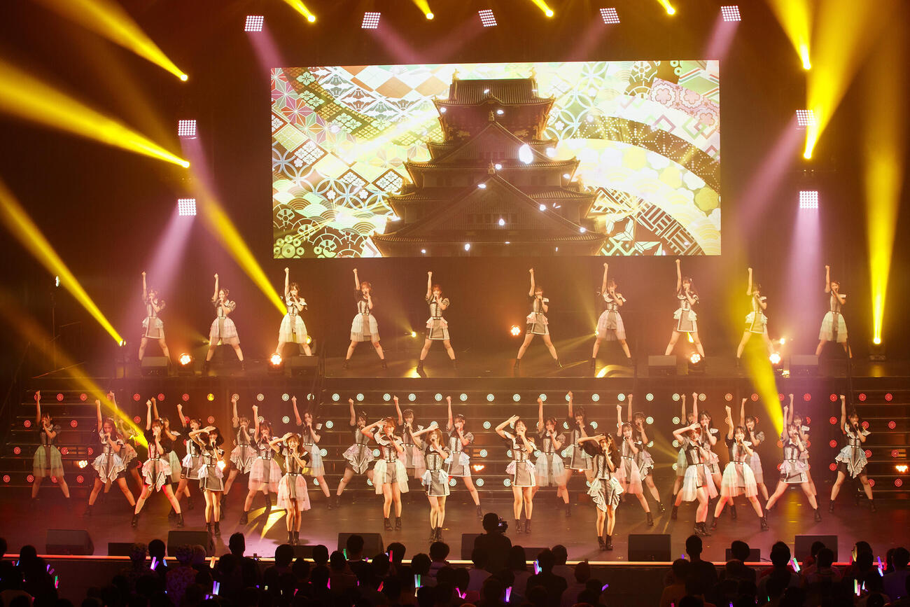 「NMB48　16th　Anniversary　LIVE　GO　TO　城」を開催したNMB48（C）NMB48