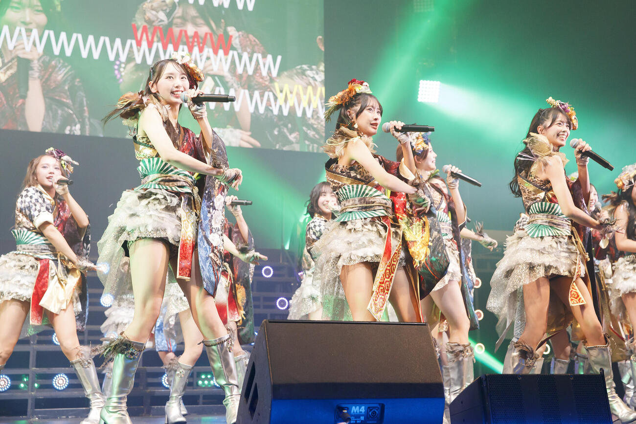 「NMB48　16th　Anniversary　LIVE　GO　TO　城」を開催したNMB48（C）NMB48