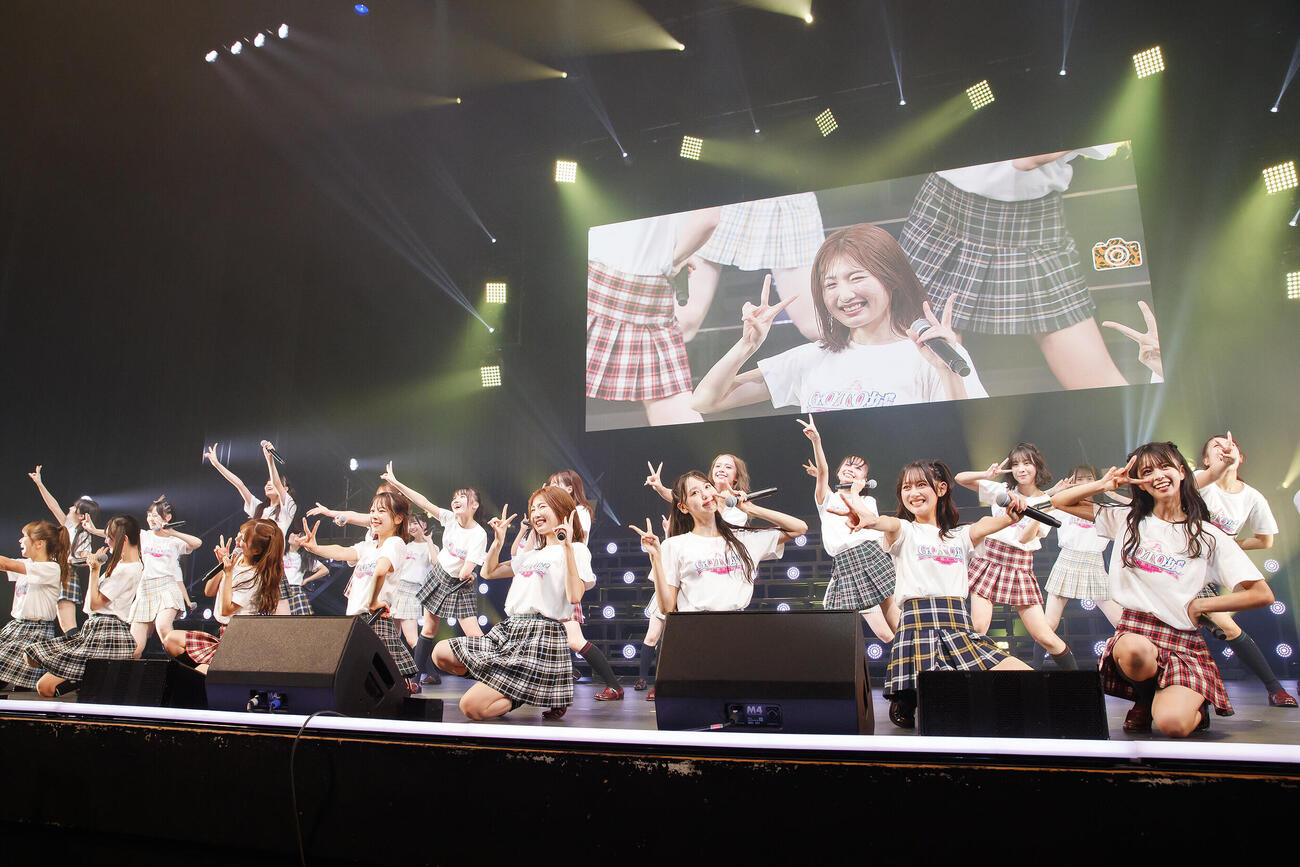 「NMB48　16th　Anniversary　LIVE　GO　TO　城」を開催したNMB48（C）NMB48