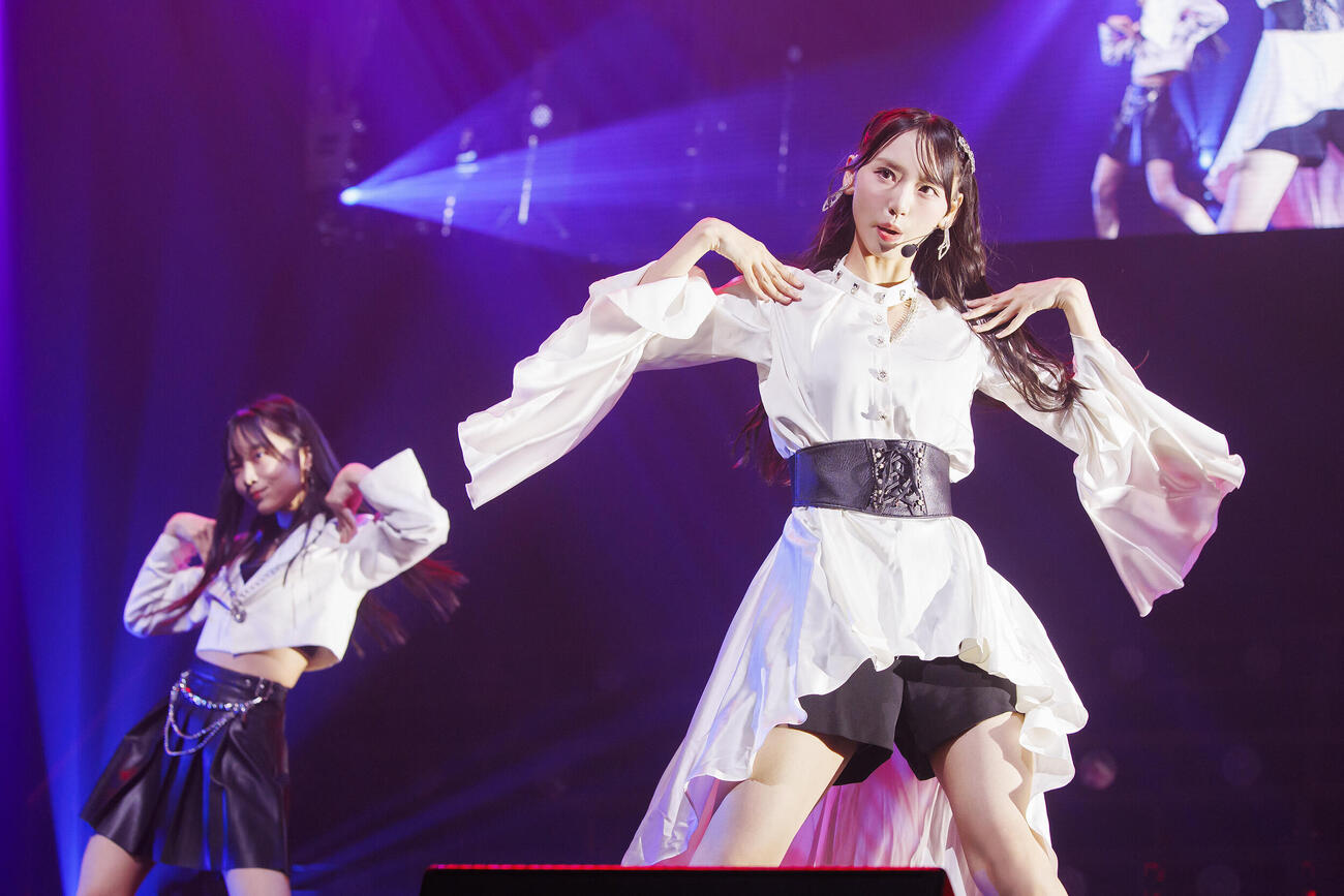 「NMB48　16th　Anniversary　LIVE　GO　TO　城」を開催したNMB48（C）NMB48