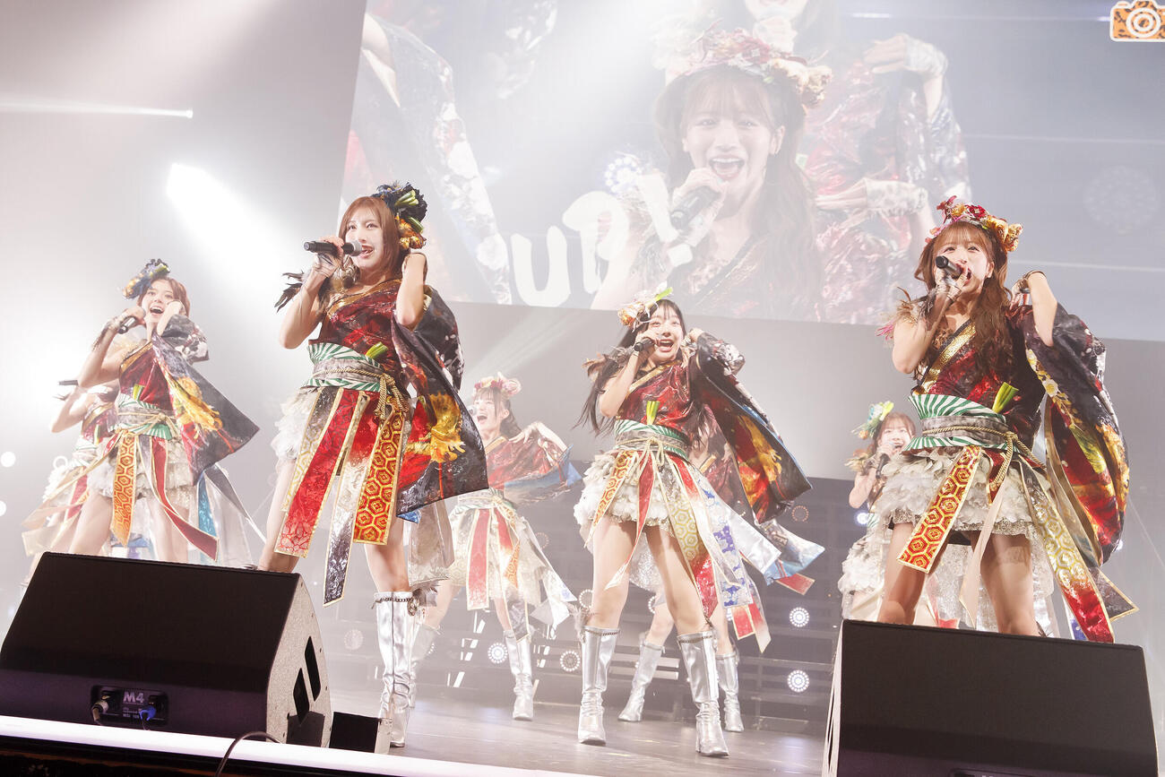 「NMB48　16th　Anniversary　LIVE　GO　TO　城」を開催したNMB48（C）NMB48