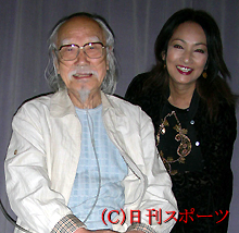 特集上映会のトークショーに出演した鈴木清順監督と真理アンヌ
