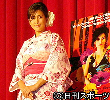 七夕にちなみ、浴衣姿でトークイベントを行った長谷川理恵