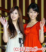 左から北川景子、本仮屋ユイカ(撮影・長谷川元明)