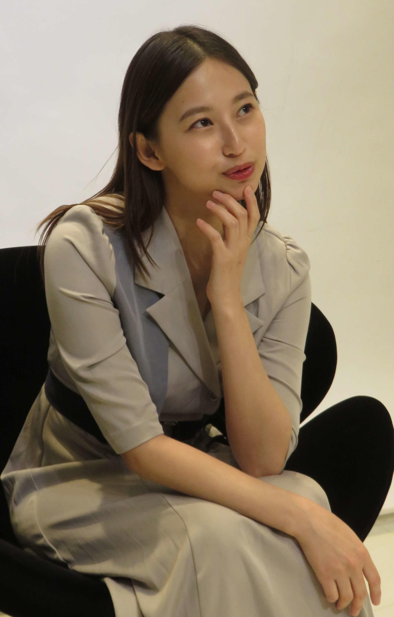 主演作「うぉっしゅ」への思いを語る中尾有伽（都内のスタジオで）