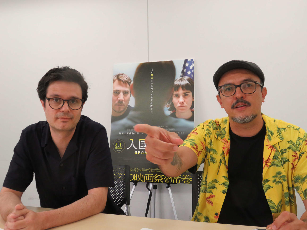 アレハンドロ・ロハス監督（左）とファン・セバスチャン・バスケス監督
