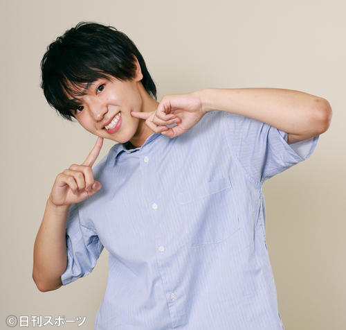 決めポーズのリクエストにも瞬時に反応してくれた池田優斗（撮影・中島郁夫）