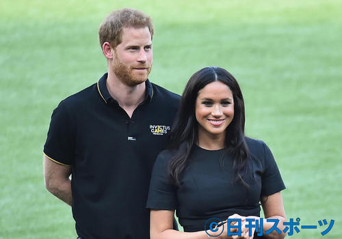 ヘンリー王子とメーガン妃(2019年6月29日撮影)