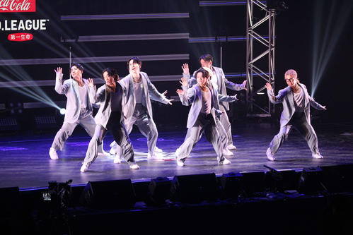 avex ROYALBRATS