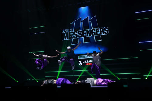 新加入でCSを決めたDYM MESSENGERS　（C）D.LEAGUE 23－24
