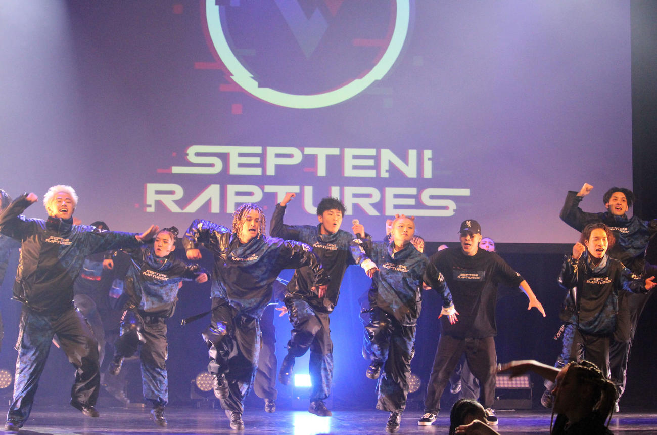 ワンマンライブを開催したSEPTINI RAPTURES