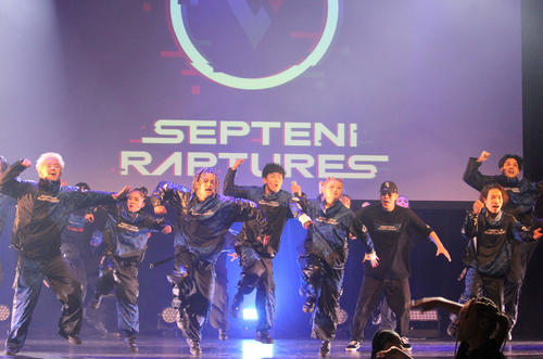 ワンマンライブを開催したSEPTINI RAPTURES