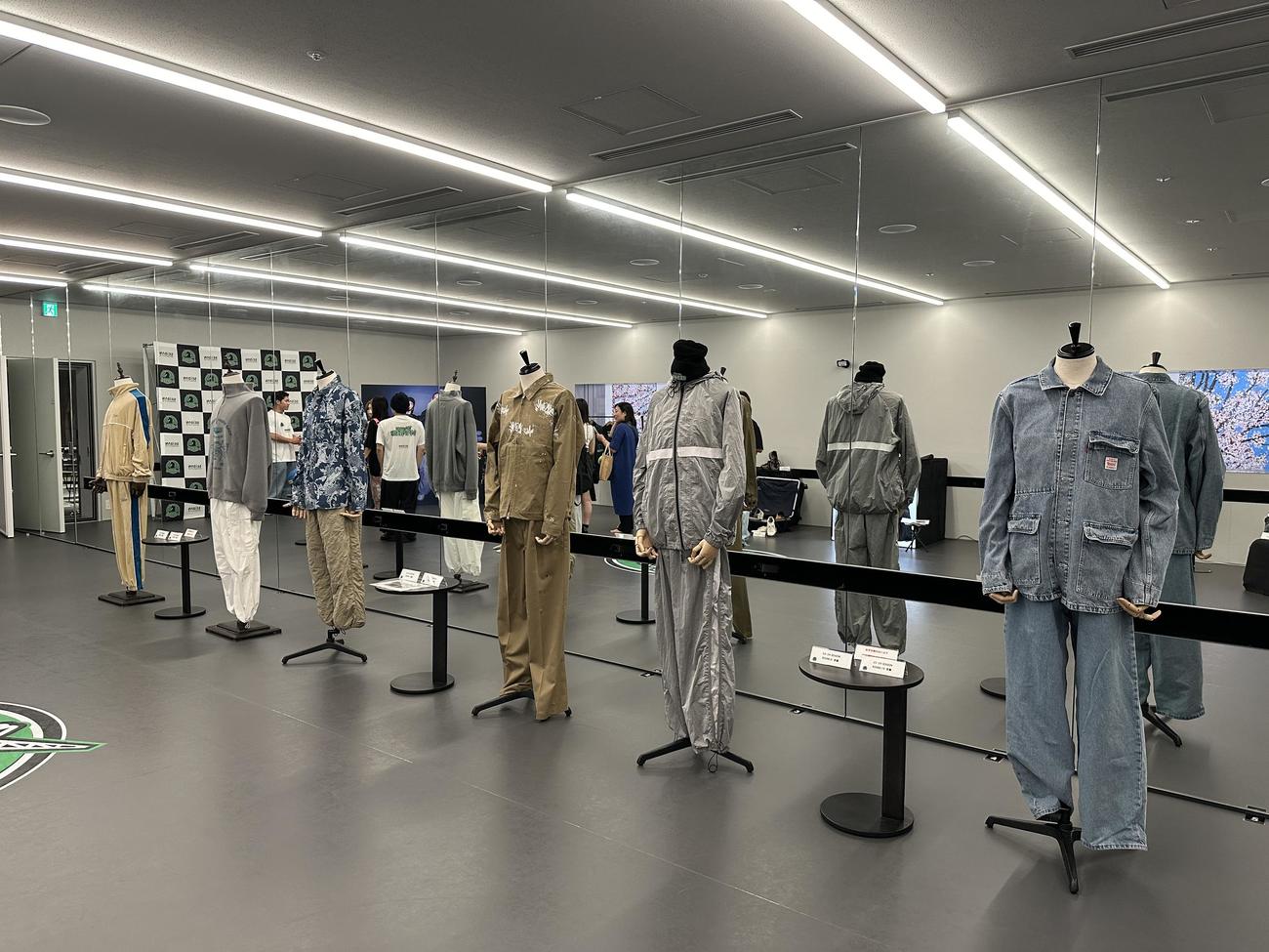 Valuence INFINITIESがこれまで使ってきた衣装
