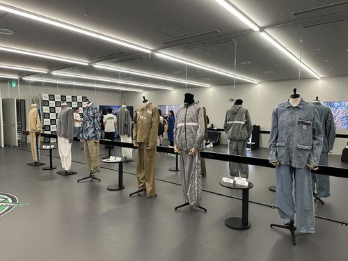 Valuence INFINITIESがこれまで使ってきた衣装