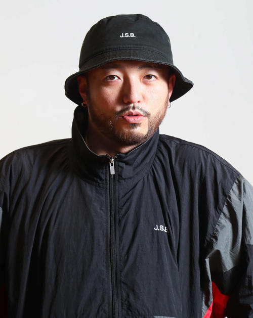 首＝左