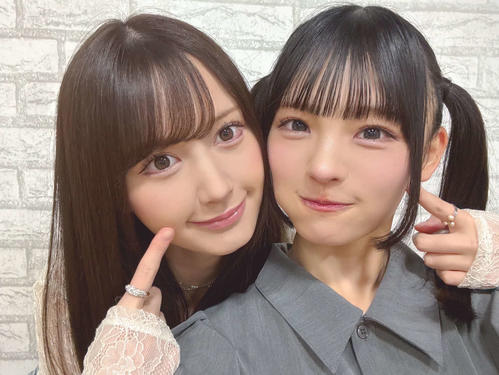 対談を行った山本望叶（左）と新澤菜央